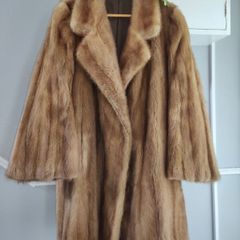 Authentic Italian Lady's Fur  Vintage Mink Coat