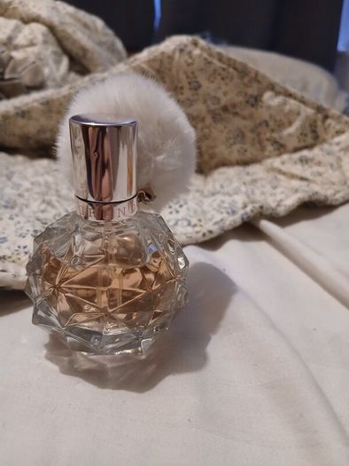 ariana grande perfume. ARI