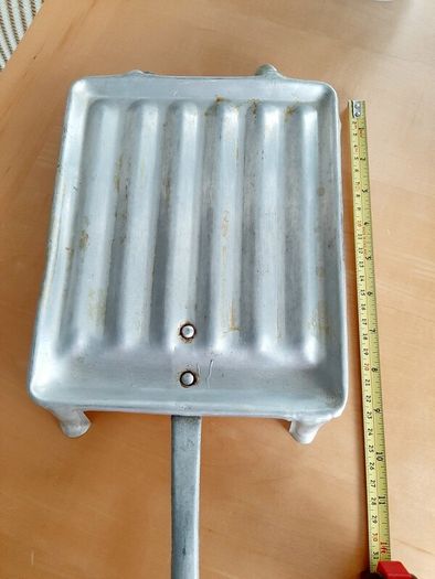 Old Italian warming plate