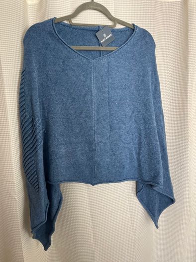 Kurt Beines Cape / Poncho