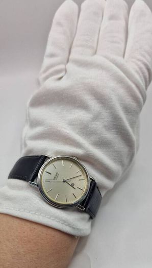 Seiko wristwatch