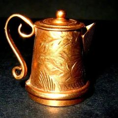 Pristine Vintage 9ct Gold Coffee Pot Charm  Fully Hallmarked