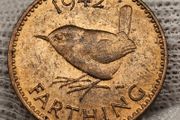 Great Britain 1942 1/4d Farthing Beautiful Uncirculated Red