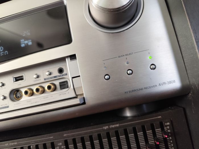 Hi fi set