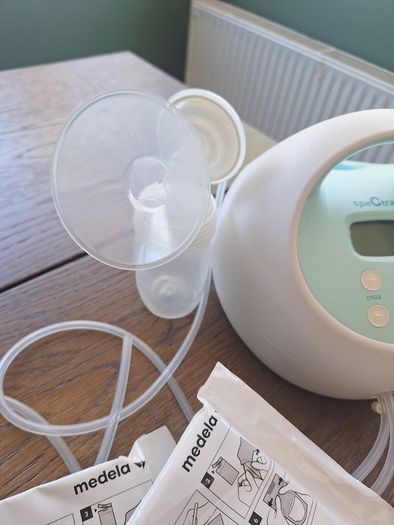 Spectra breast pump