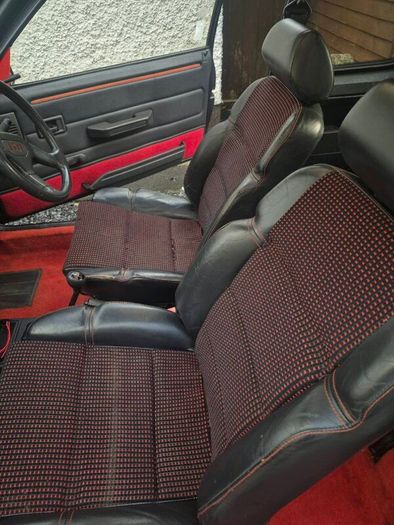 Peugeot 205 1.6 GTI 1990