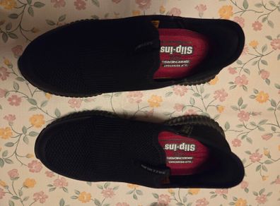 women work skechers