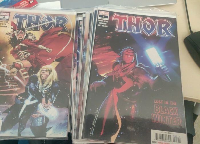 Thor comic lot 30 comics