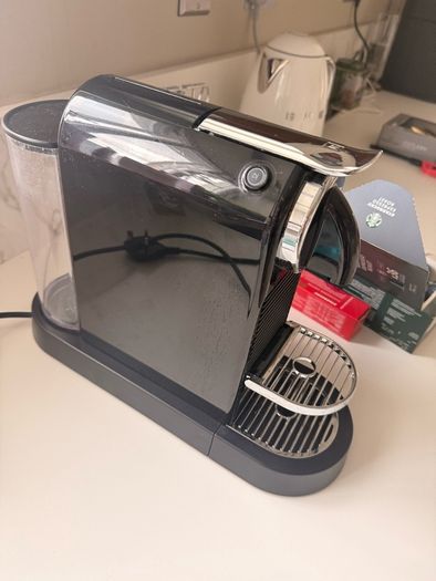 Nespresso Coffee Machine with pods