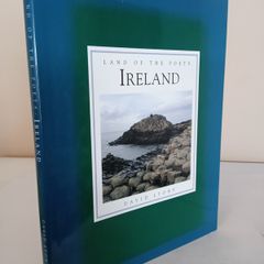 Ireland: Land of the Poets by David Lyons (HQ657)