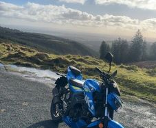 Suzuki gsxs 125