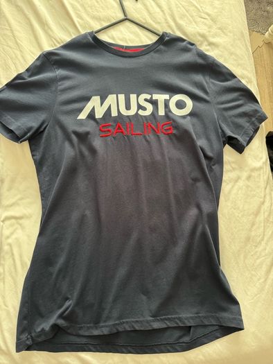 Musto t shirt M
