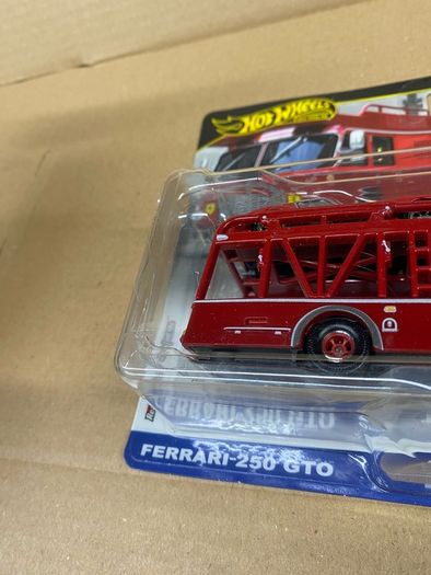 Ferrari 250GTO Team Transporter Hot Wheels