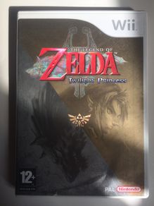 The Legend Of Zelda: Twilight Princess [2006] (Wii Game) [Wii-U Compatable]