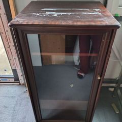 Media cabinet