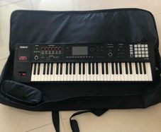 Roland FA 06