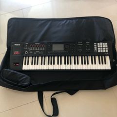 Roland FA 06