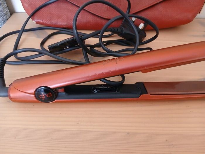 GHD  classic styler limited edition