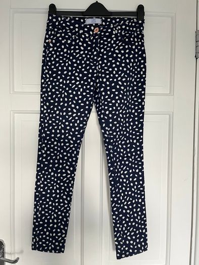 Hollister, Pull & Bear, Zara jeans and dungarees Age 9 - 13 years (Free girls clothes bundle for first buyer to offer asking price on this)
