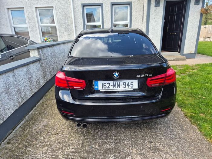 BMW 330e 3 Series  252BHP  Excellent Condition