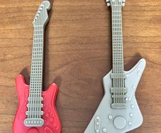 Doll's Guitars