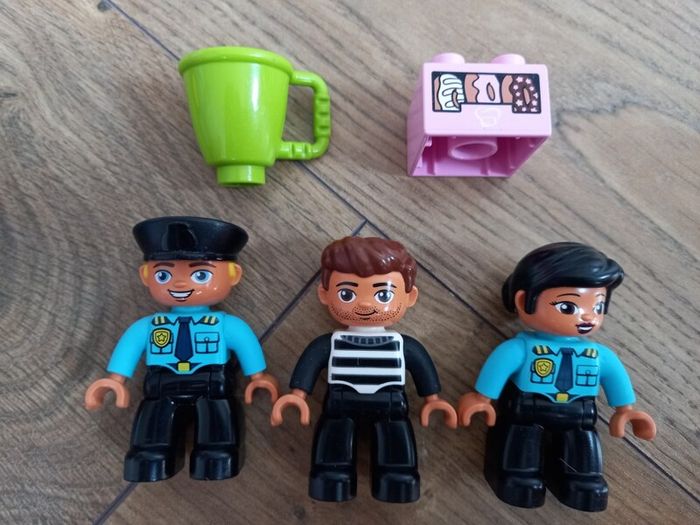 Lego Duplo Police Station Set 10902