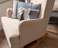 Nursery chair - Nested Soothe Easy Chair