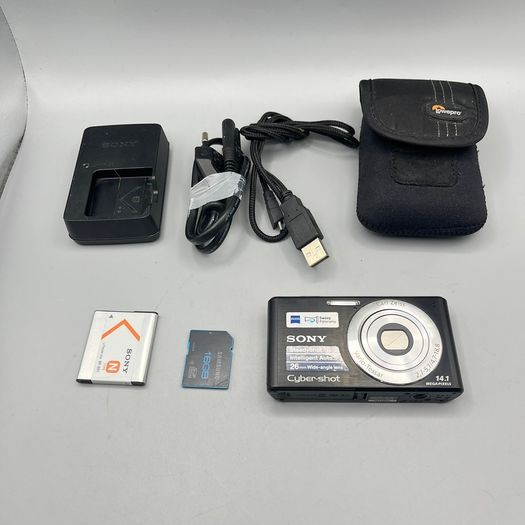 Sony Cyber-shot DSC-W530 Digital Camera 14.1MP 4x Zoom - Full Kit - VGC