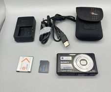 Sony Cyber-shot DSC-W530 Digital Camera 14.1MP 4x Zoom - Full Kit - VGC