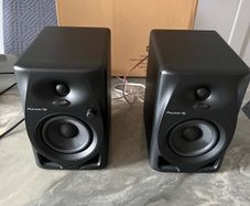 Pioneer DM-40D Active Monitor Speakers
