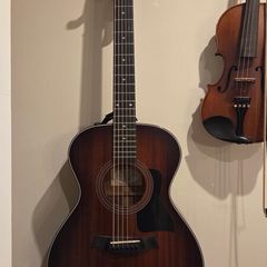 Taylor 322e Grand Concert 2016
