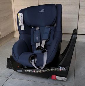Britax Romer DUALFIX M i-SIZE car seat