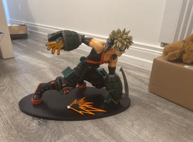 Bakugo 1/4 scale figure