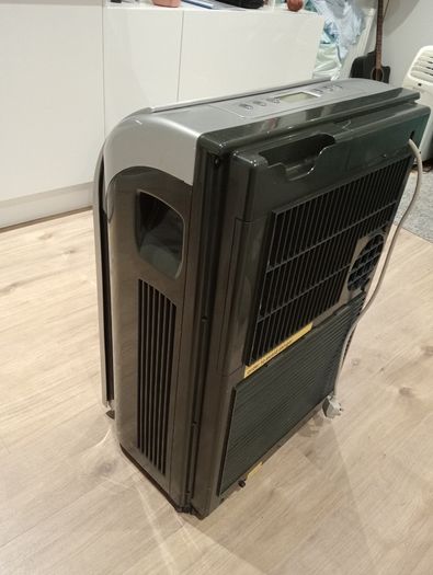 Air conditioner (portable)