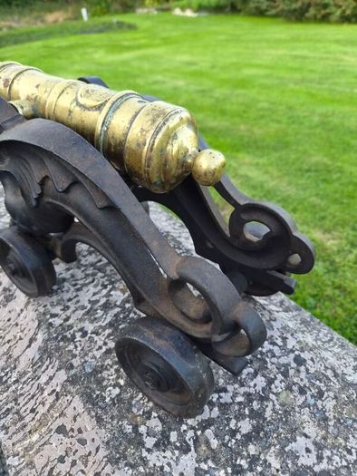 Brass signal cannon