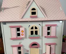 Little Dutch doll house