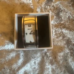 DKNY solid stainless steel 11-0601 ny-3738 3 atm 30 meters ladies watch size S. Free post