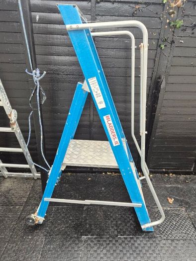 Podium Industrial foldup  construction podium ladder