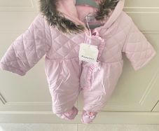 Pramsuit/Snowsuit size 3-6 months New with tags