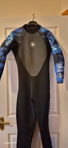 Wetsuit