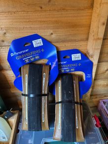 Pair of Panaracer Gravelking+ Slick 38C 40-622