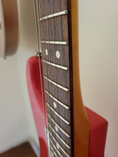 Squier Simon Neil Stratocaster