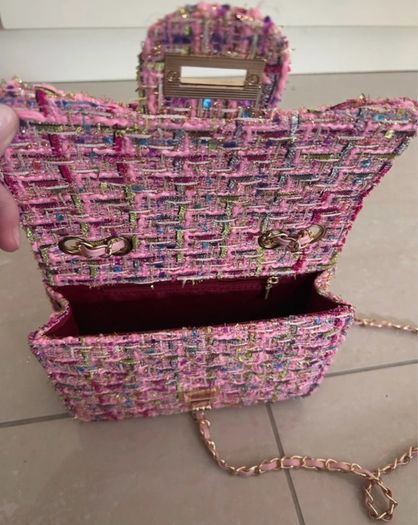 Shoulder bag