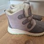 winter boots, size UK 4 Image 3