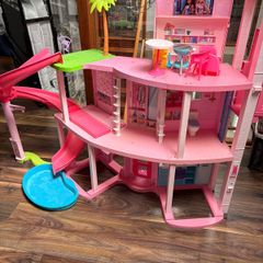 barbie dreamhouse