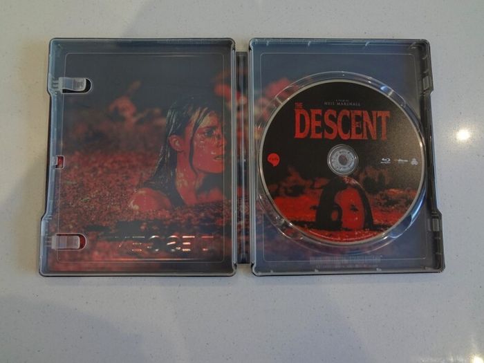 The Descent Blu Ray Steelbook (Rare)