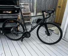Triban RC 500 Disc Road Bike