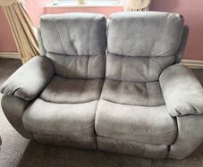 Stunning Suite of Furniture All Recliners