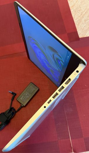 Hp Laptop 14sfq0009na - Athlon Gold - 8gb Ram - 128gb Ssd - Windows 11