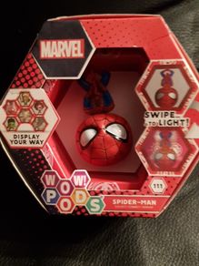 WOW Pods Marvel Avengers Spider-Man Swipe Light-Up Connect Figure Collectible